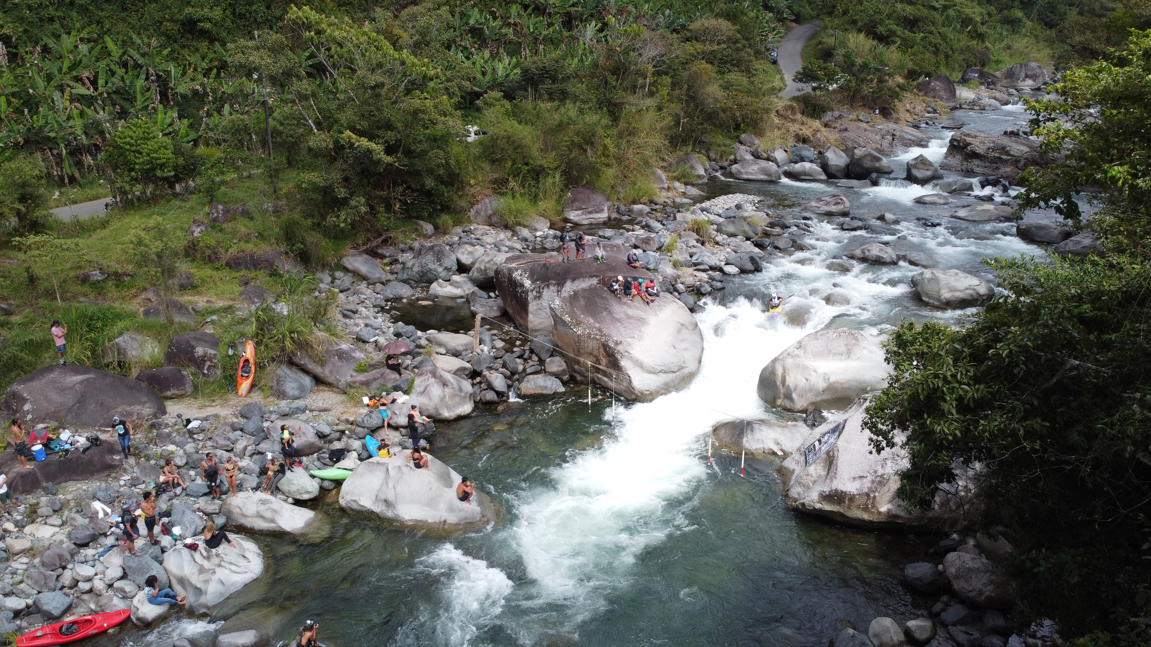 Aerial of the Chirripó Pacífico river